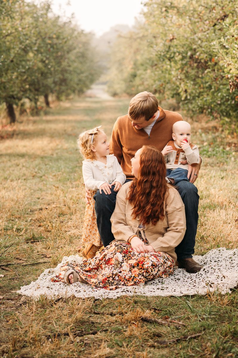 Rachel Cherry Photography family session in warm natural light near Kansas City — family photography in the Kansas City area