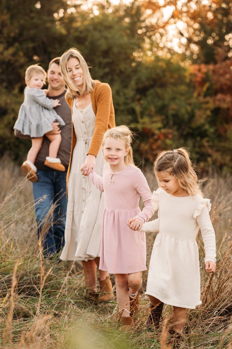 Rachel Cherry Photography family session in warm natural light near Kansas City — family photography in the Kansas City area