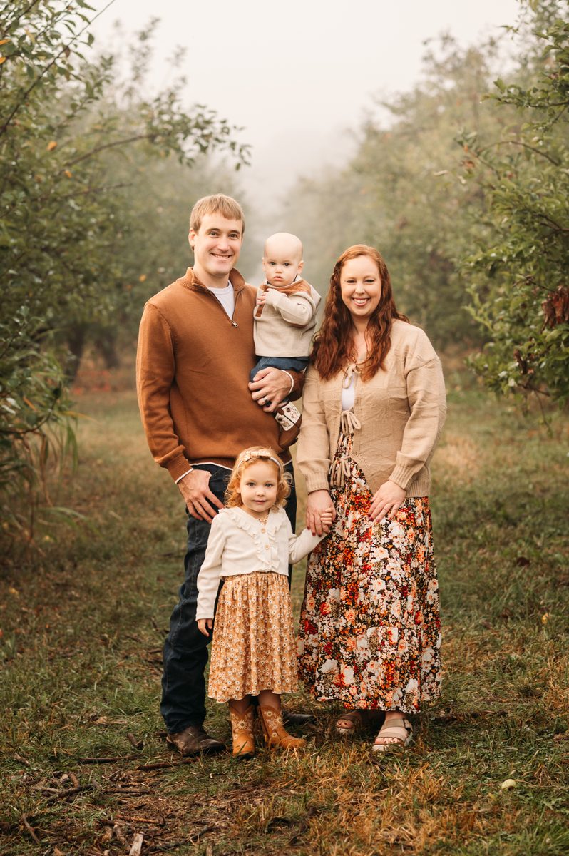 Rachel Cherry Photography family session in warm natural light near Kansas City — family photography in the Kansas City area