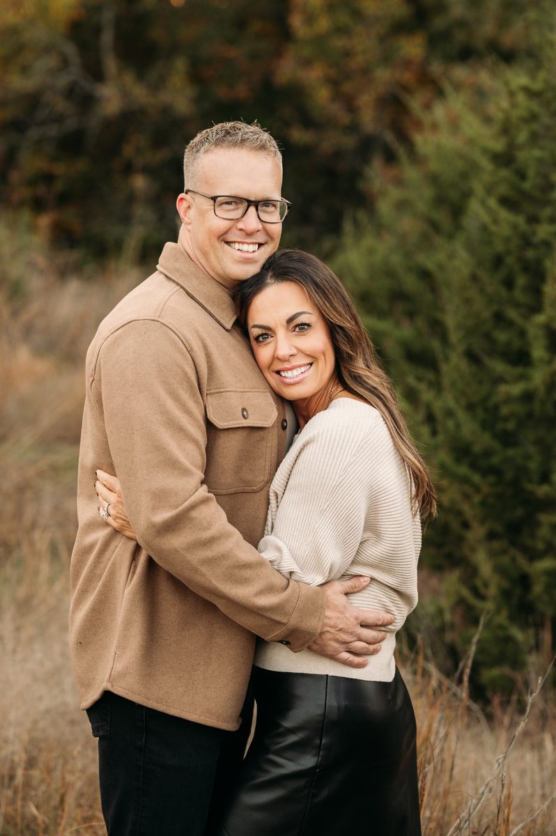 Rachel Cherry Photography family session in warm natural light near Kansas City
