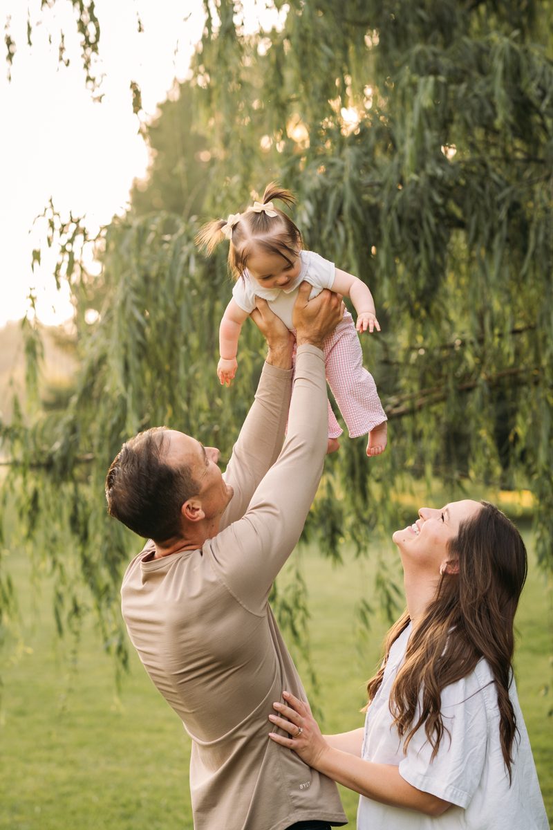 Rachel Cherry Photography family session in warm natural light near Kansas City — family photography in the Kansas City area