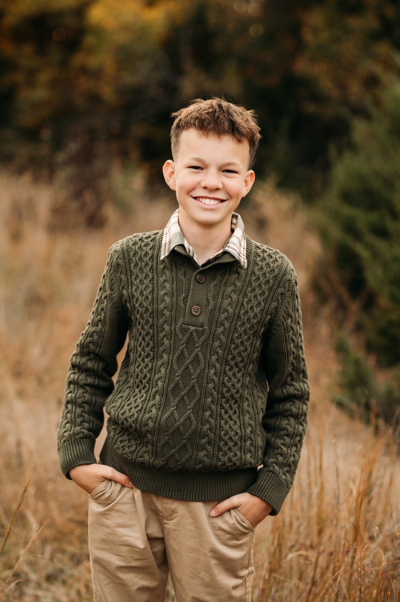Rachel Cherry Photography family session in warm natural light near Kansas City — family photography in the Kansas City area