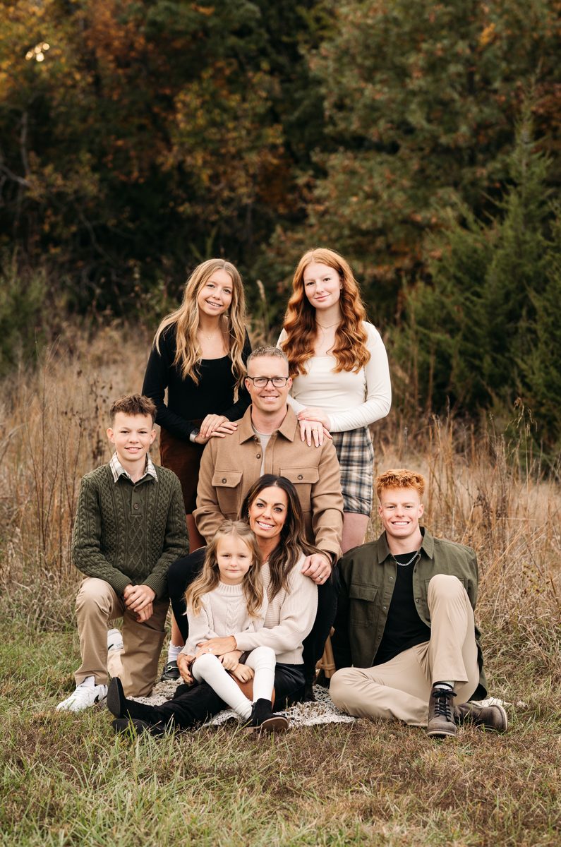 Rachel Cherry Photography family session in warm natural light near Kansas City — family photography in the Kansas City area